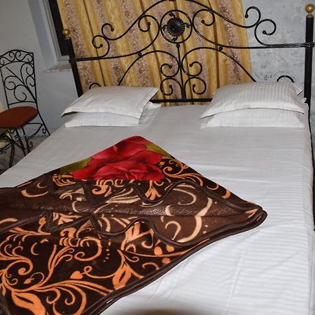 Hotel Deep Valley Mount Abu Ngoại thất bức ảnh