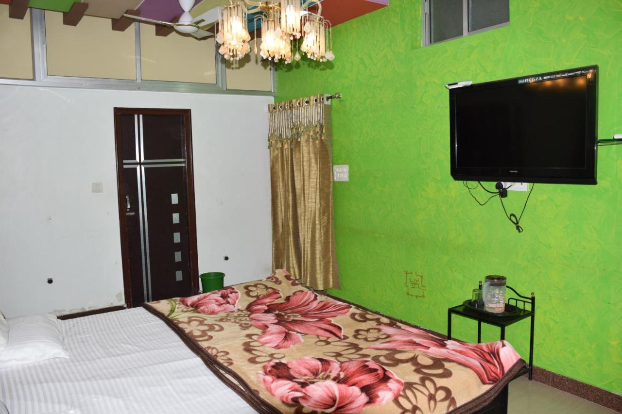 Hotel Deep Valley Mount Abu Ngoại thất bức ảnh