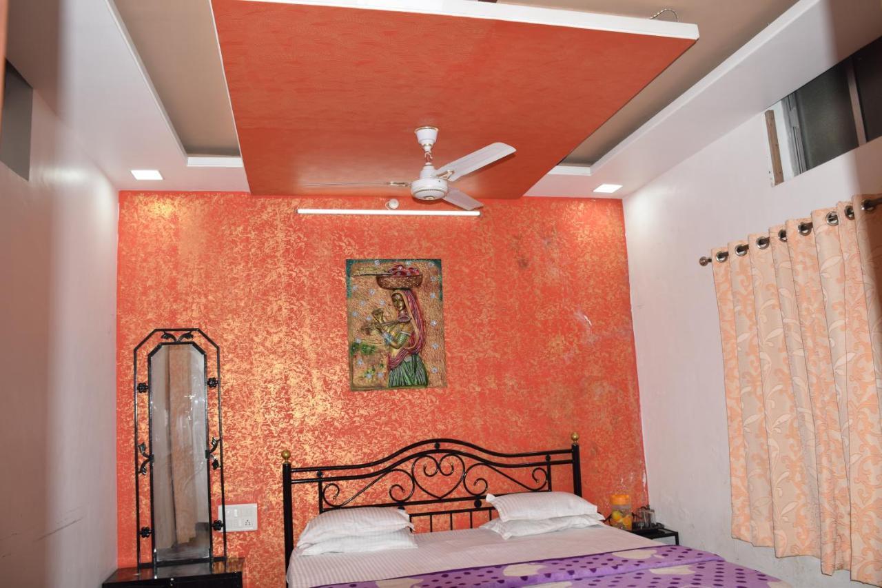 Hotel Deep Valley Mount Abu Ngoại thất bức ảnh