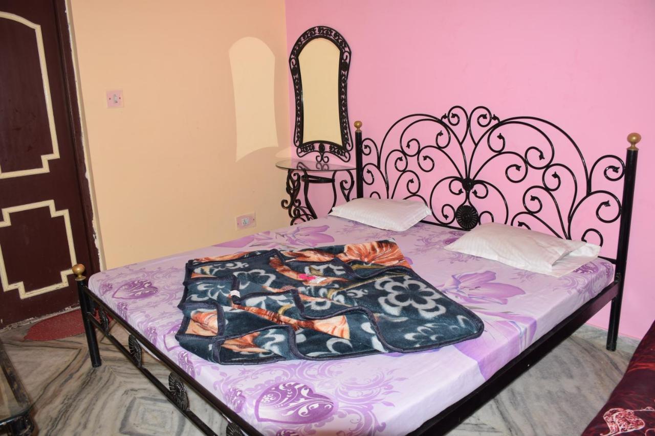 Hotel Deep Valley Mount Abu Ngoại thất bức ảnh