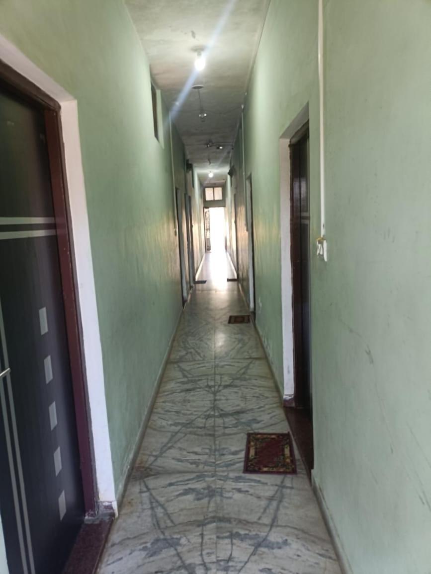 Hotel Deep Valley Mount Abu Ngoại thất bức ảnh