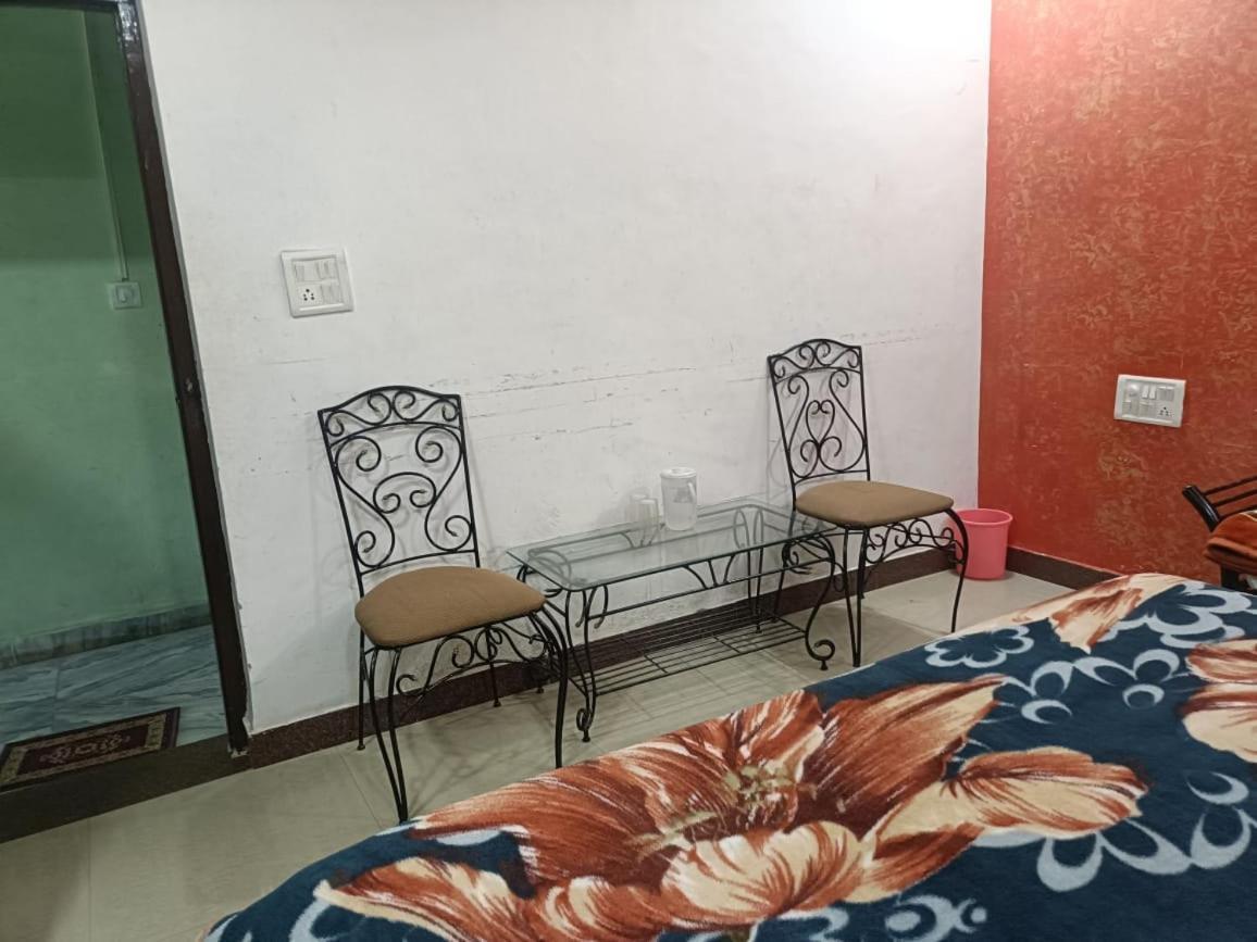 Hotel Deep Valley Mount Abu Ngoại thất bức ảnh